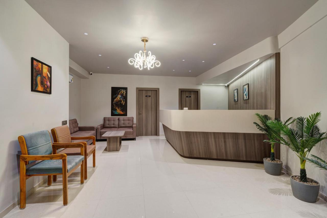 Hotel Sparsh Divine Ahmedabad Extérieur photo